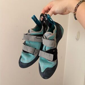 Scarpa Teal and Black Origin Climbing Shoes with Gray Straps